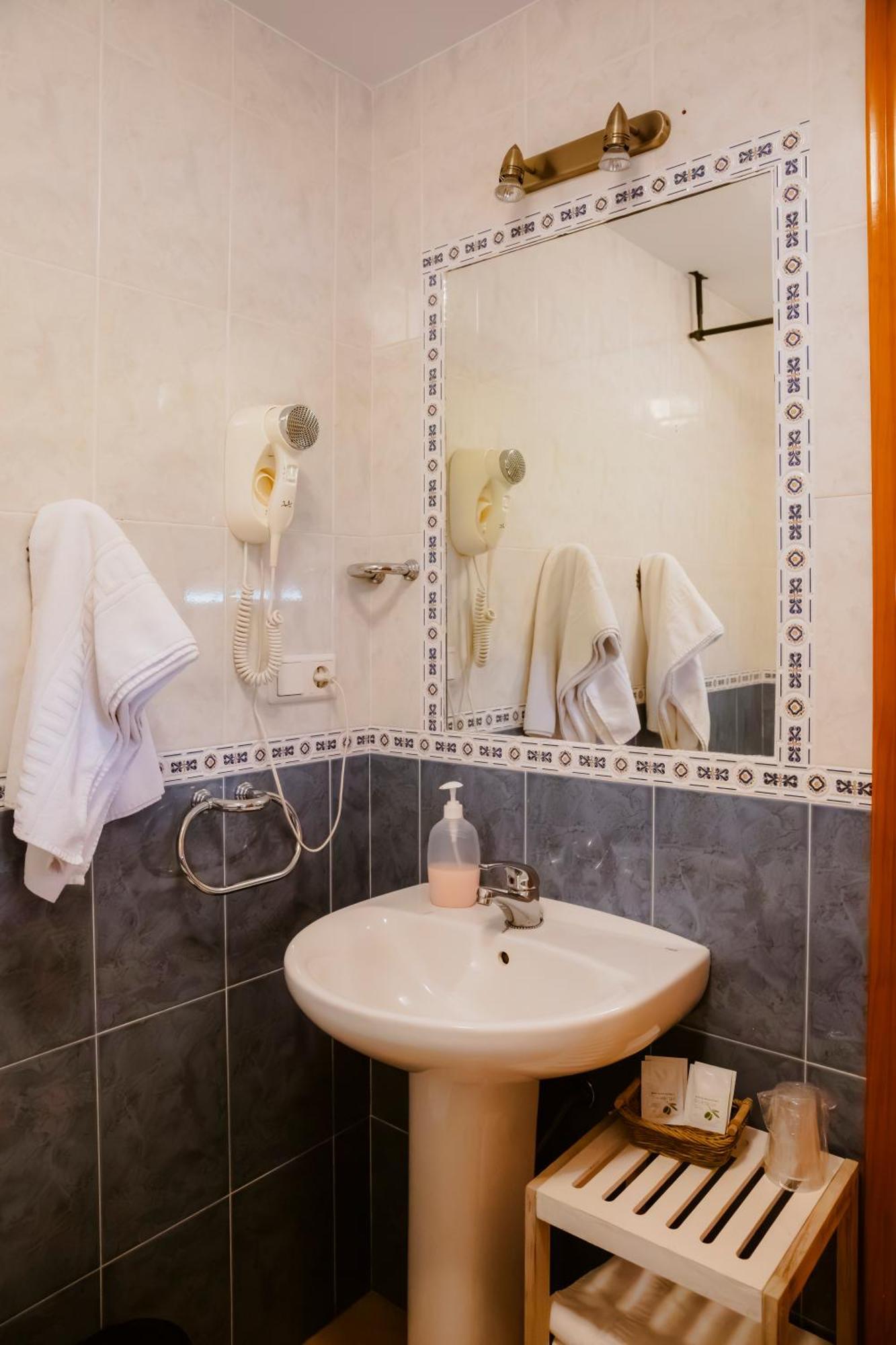 Escua Aparthotel Archidona Luaran gambar